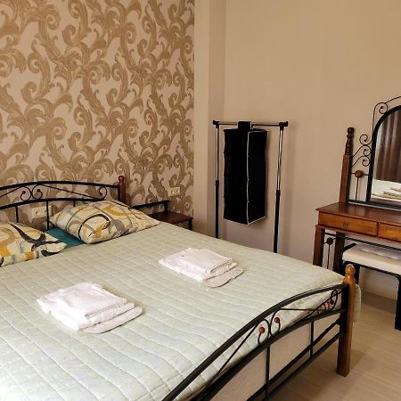 Hotel Dika Kutaisi Luaran gambar